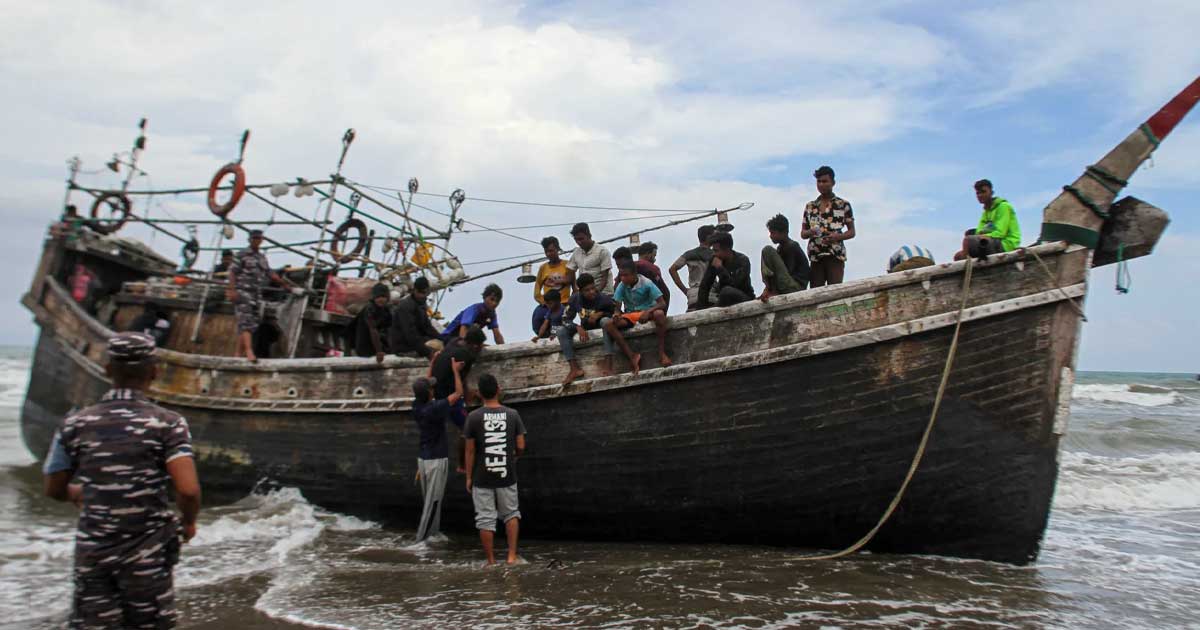 ৩৭ জন রোহিঙ্গাকে ফেরত পাঠালো বিজিবি