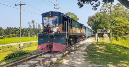 ৫ বছর পর পার্বতীপুর-চিলমারী রুটে রমনা মেইল চালু