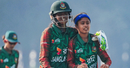 পাকিস্তানের কাছে ১৩ রানে হারলো বাংলাদেশ পাকিস্তানের কাছে ১৩ রানে হারলো বাংলাদেশ