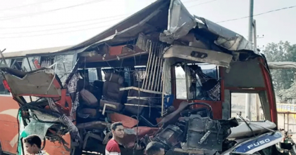 এক মাসে সড়ক দুর্ঘটনায় ৪৮৭ জন নিহত এক মাসে সড়ক দুর্ঘটনায় ৪৮৭ জন নিহত