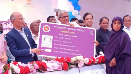 ধাপে ধাপে সব পরিবারকে ফ্যামিলি কার্ড দেওয়া হবে: মির্জা ফখরুল ধাপে ধাপে সব পরিবারকে ফ্যামিলি কার্ড দেওয়া হবে: মির্জা ফখরুল