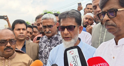 কুমিল্লায় ট্রেন-বাস সংঘর্ষে নিহত ১২, পরিবারকে সহায়তা দেবে সরকার: রেল প্রতিমন্ত্রী কুমিল্লায় ট্রেন-বাস সংঘর্ষে নিহত ১২, পরিবারকে সহায়তা দেবে সরকার: রেল প্রতিমন্ত্রী