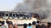 কুমিল্লায় একসঙ্গে ৩ বাসে আগুন কুমিল্লায় একসঙ্গে ৩ বাসে আগুন
