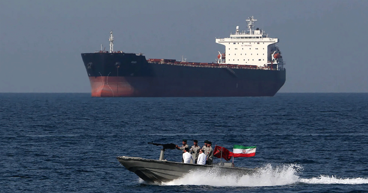 ইসরায়েল চুক্তি ভঙ্গ করায় হরমুজ প্রণালি বন্ধ করে দিলো ইরান ইসরায়েল চুক্তি ভঙ্গ করায় হরমুজ প্রণালি বন্ধ করে দিলো ইরান