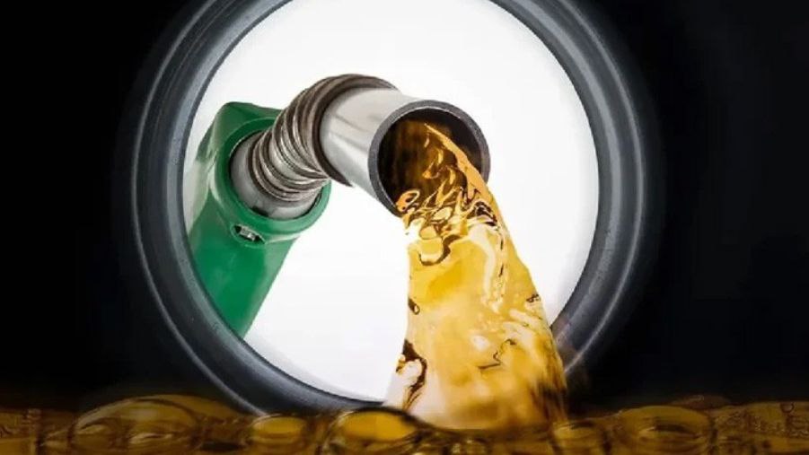 দাম বেড়ে অকটেন ১৪০, পেট্রোল ১৩৫, ডিজেল ১১৫ টাকা দাম বেড়ে অকটেন ১৪০, পেট্রোল ১৩৫, ডিজেল ১১৫ টাকা