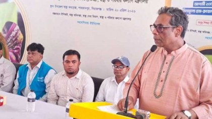 ভুল নীতিতে টিকাদান ব্যাহত, দাবি স্বাস্থ্য প্রতিমন্ত্রীর ভুল নীতিতে টিকাদান ব্যাহত, দাবি স্বাস্থ্য প্রতিমন্ত্রীর