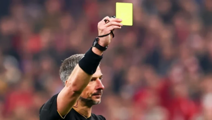 বিশ্বকাপে হলুদ কার্ডের নিয়মে বড় পরিবর্তন আনছে ফিফা বিশ্বকাপে হলুদ কার্ডের নিয়মে বড় পরিবর্তন আনছে ফিফা