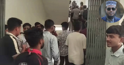 কলেজে গিয়ে অবরুদ্ধ এমপি আমির হামজা কলেজে গিয়ে অবরুদ্ধ এমপি আমির হামজা