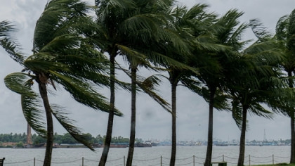 সন্ধ্যার মধ্যে ৮ জেলায় ঝড়-বৃষ্টির শঙ্কা, নদীবন্দরে সতর্কসংকেত সন্ধ্যার মধ্যে ৮ জেলায় ঝড়-বৃষ্টির শঙ্কা, নদীবন্দরে সতর্কসংকেত