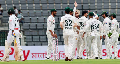 সিলেটে দ্বিতীয় টেস্টে টস হেরে ব্যাটিংয়ে বাংলাদেশ, অভিষেক তানজিদের সিলেটে দ্বিতীয় টেস্টে টস হেরে ব্যাটিংয়ে বাংলাদেশ, অভিষেক তানজিদের