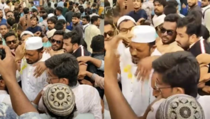 ঝিনাইদহে এনসিপি-ছাত্রদল সংঘর্ষে পাল্টাপাল্টি মামলা
ঝিনাইদহে এনসিপি-ছাত্রদল সংঘর্ষে পাল্টাপাল্টি মামলা