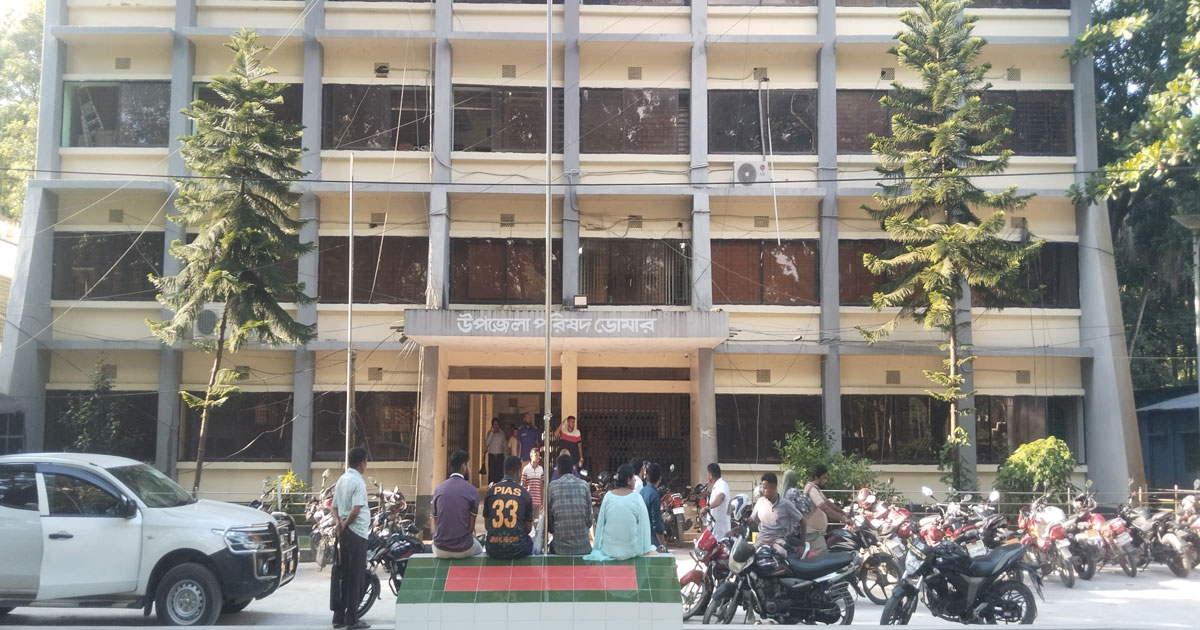 ফ্যামিলি কার্ড শুমারি পরীক্ষায় অনিয়ম ও রাজনৈতিক হস্তক্ষেপের অভিযোগ: ক্ষুব্ধ পরীক্ষার্থীরা ফ্যামিলি কার্ড শুমারি পরীক্ষায় অনিয়ম ও রাজনৈতিক হস্তক্ষেপের অভিযোগ: ক্ষুব্ধ পরীক্ষার্থীরা