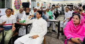 নেতাকর্মীদের পাশে বসেই বক্তব্য শুনলেন শিক্ষামন্ত্রী নেতাকর্মীদের পাশে বসেই বক্তব্য শুনলেন শিক্ষামন্ত্রী