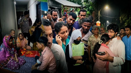 প্রকাশ্যে অশ্লীলতা; প্রাপ্ত থেকে অপ্রাপ্ত বয়স্ক, পিছিয়ে নেই কেউই! প্রকাশ্যে অশ্লীলতা; প্রাপ্ত থেকে অপ্রাপ্ত বয়স্ক, পিছিয়ে নেই কেউই!