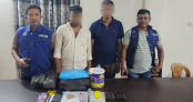 ফেনীতে ইয়াবা-গাঁজাসহ দুইজন গ্রেপ্তার ফেনীতে ইয়াবা-গাঁজাসহ দুইজন গ্রেপ্তার