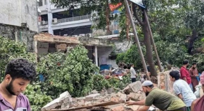 রাড্ডা হাসপাতালে ভাঙচুরের নেপথ্যে কী? রাড্ডা হাসপাতালে ভাঙচুরের নেপথ্যে কী?