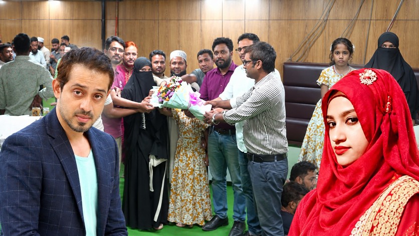 ইলিয়াস হোসাইনের প্রতি কৃতজ্ঞতা জানাতে বাংলা এডিশনের অফিসে খালাসপ্রাপ্তরা ইলিয়াস হোসাইনের প্রতি কৃতজ্ঞতা জানাতে বাংলা এডিশনের অফিসে খালাসপ্রাপ্তরা