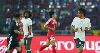 ফিফা আসিয়ান কাপ: ২০ মিনিট হতেই দুই গোল হজম বাংলাদেশের ফিফা আসিয়ান কাপ: ২০ মিনিট হতেই দুই গোল হজম বাংলাদেশের