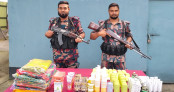 বেনাপোল সীমান্তে ছয় লাখ টাকার ভারতীয় মালামাল জব্দ বেনাপোল সীমান্তে ছয় লাখ টাকার ভারতীয় মালামাল জব্দ