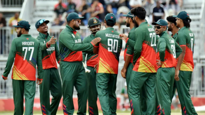 ১০২ রানেই অলআউট বাংলাদেশ, ব্রোঞ্জও জুটল না কপালে ১০২ রানেই অলআউট বাংলাদেশ, ব্রোঞ্জও জুটল না কপালে