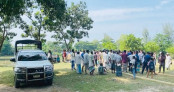 বাঁশখালীতে সরকারি পুকুরের মাছ লুটের চেষ্টা; প্রশাসনের হস্তক্ষেপ বাঁশখালীতে সরকারি পুকুরের মাছ লুটের চেষ্টা; প্রশাসনের হস্তক্ষেপ