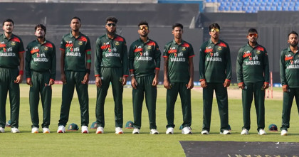 তিন পরিবর্তন নিয়ে ব্যাটিংয়ে বাংলাদেশ তিন পরিবর্তন নিয়ে ব্যাটিংয়ে বাংলাদেশ