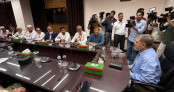 প্রধান নির্বাচন কমিশনারের সঙ্গে ১১ দলীয় ঐক্যের বৈঠক; ঠাকুরগাঁওয়ে সেনা মোতায়েনের দাবি প্রধান নির্বাচন কমিশনারের সঙ্গে ১১ দলীয় ঐক্যের বৈঠক; ঠাকুরগাঁওয়ে সেনা মোতায়েনের দাবি